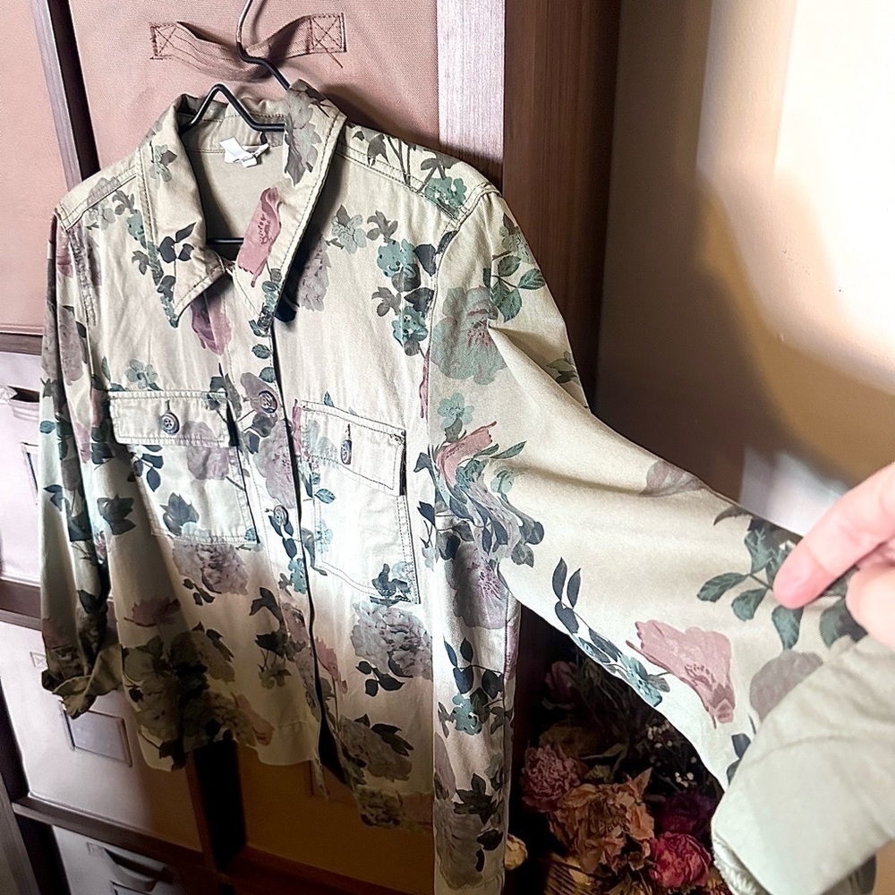 Westport Women's Jacket Floral Camo Collared Button-up Cuff Sleeve XL - Picture 8 of 16